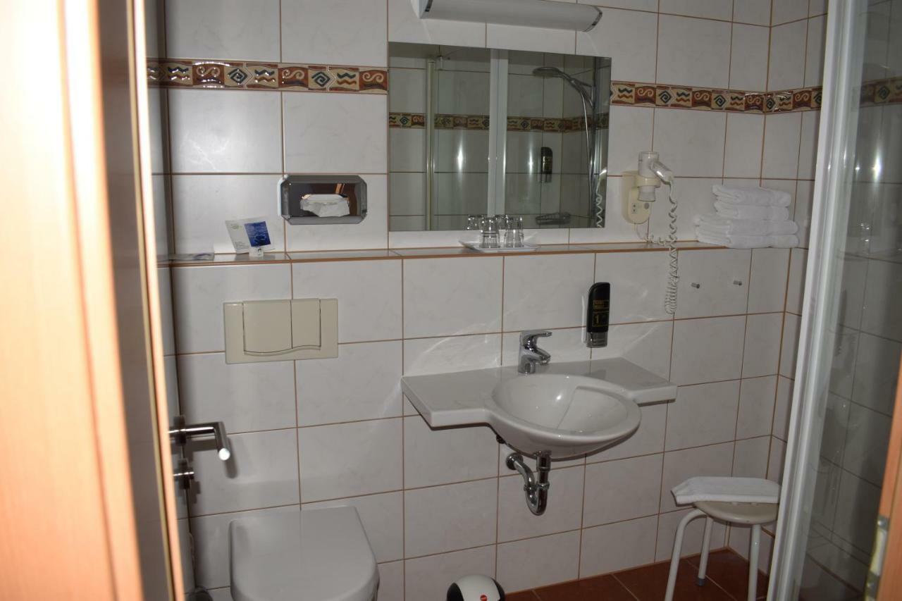 Hotel Garni "Am Hafen" Havelberg Eksteriør bilde